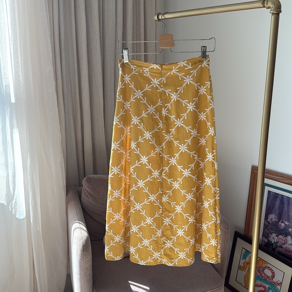 ZARA Yellow Floral Midi/Maxi Skirt with Beige Crochet – Size S - Picture 5 of 13